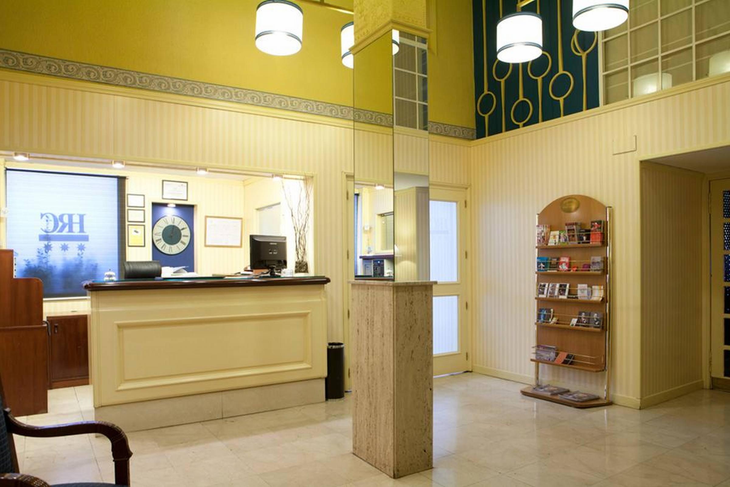 Hrc Hotel Madrid Exterior photo