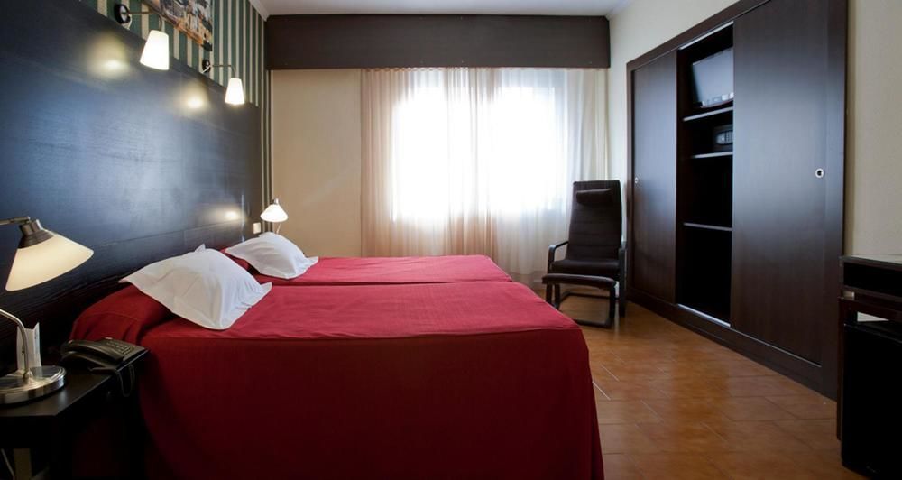 Hrc Hotel Madrid Exterior photo